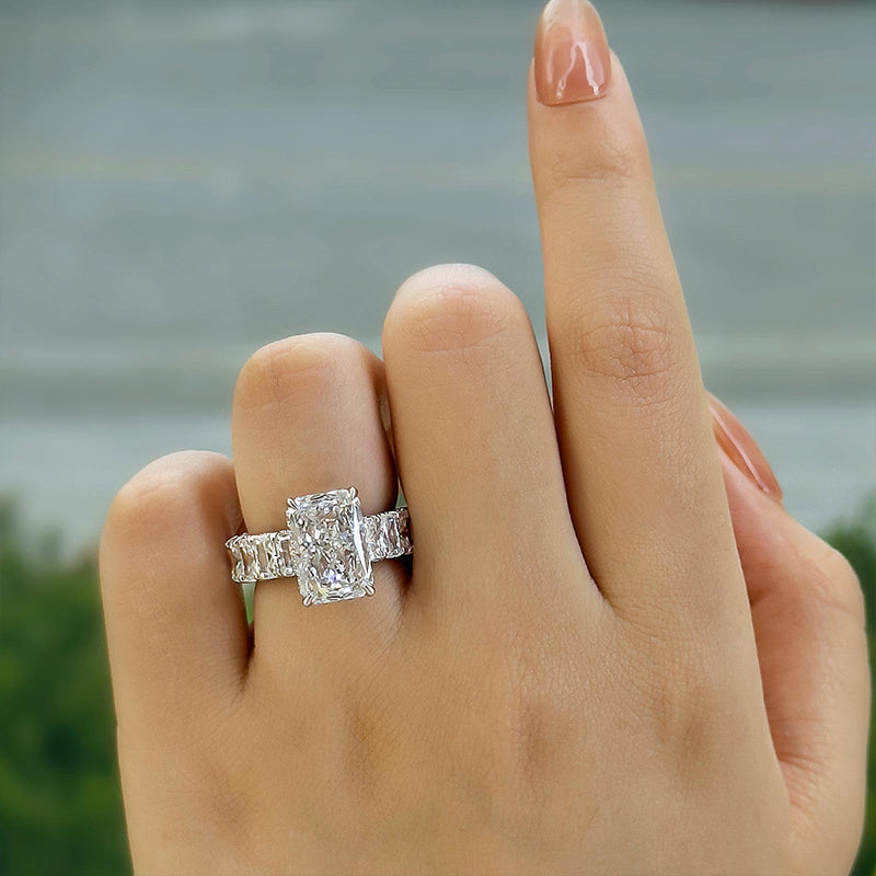 Gorgeous Radiant Cut Engagement Ring For Women In Sterling Silver