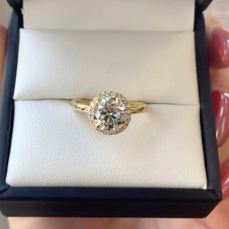 Moissanite Classic 3.0Ct Round Cut Halo Engagement Ring In Sterling Silver