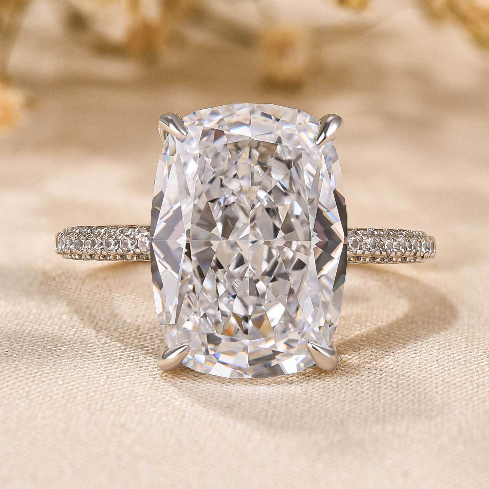 Luxurious Elongated Cushion Cut 9.0Ct Engagement Ring For Women In Sterling Silver