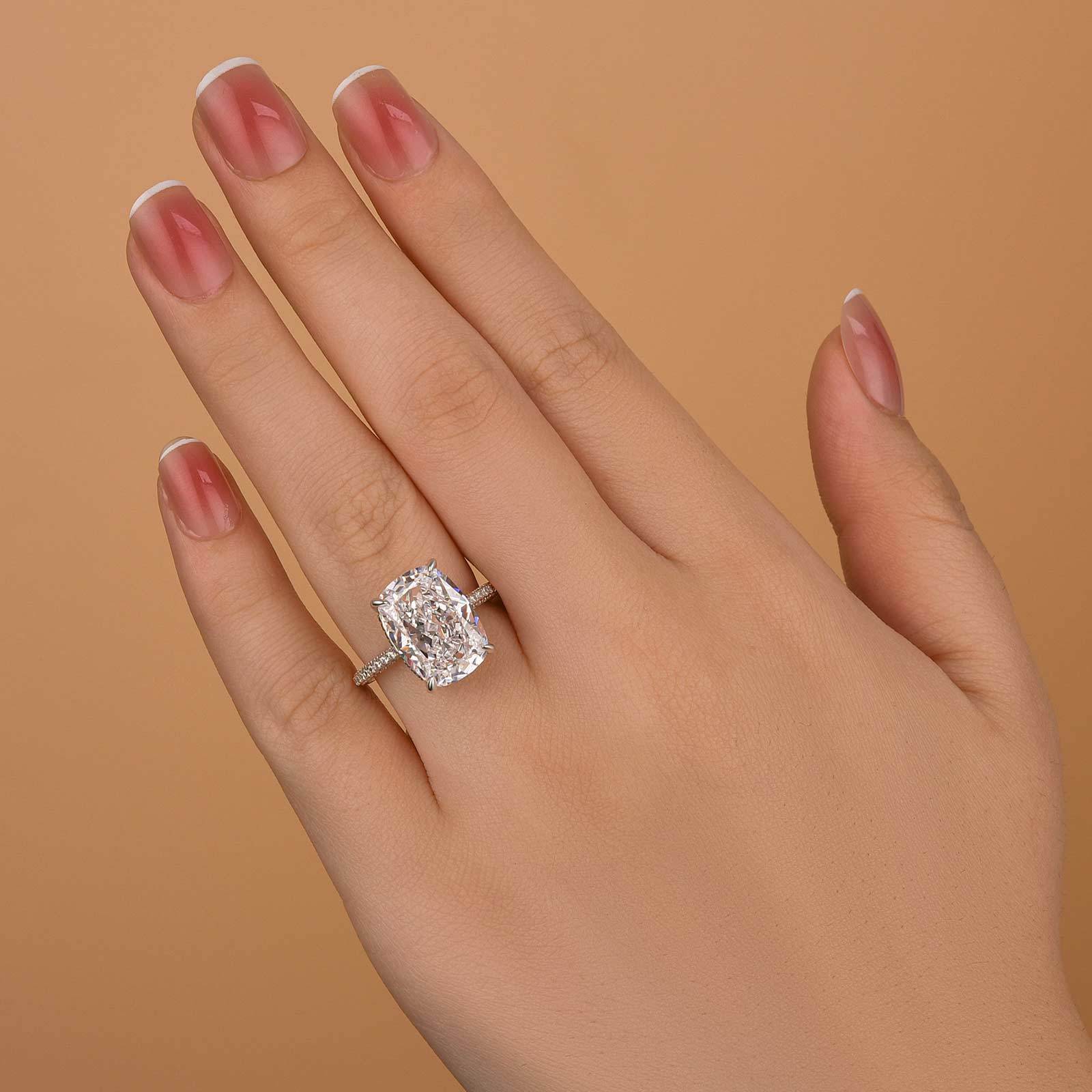 Luxurious Elongated Cushion Cut 9.0Ct Engagement Ring For Women In Sterling Silver