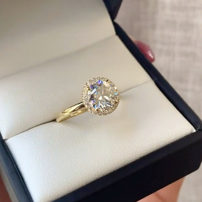 Moissanite Classic 3.0Ct Round Cut Halo Engagement Ring In Sterling Silver