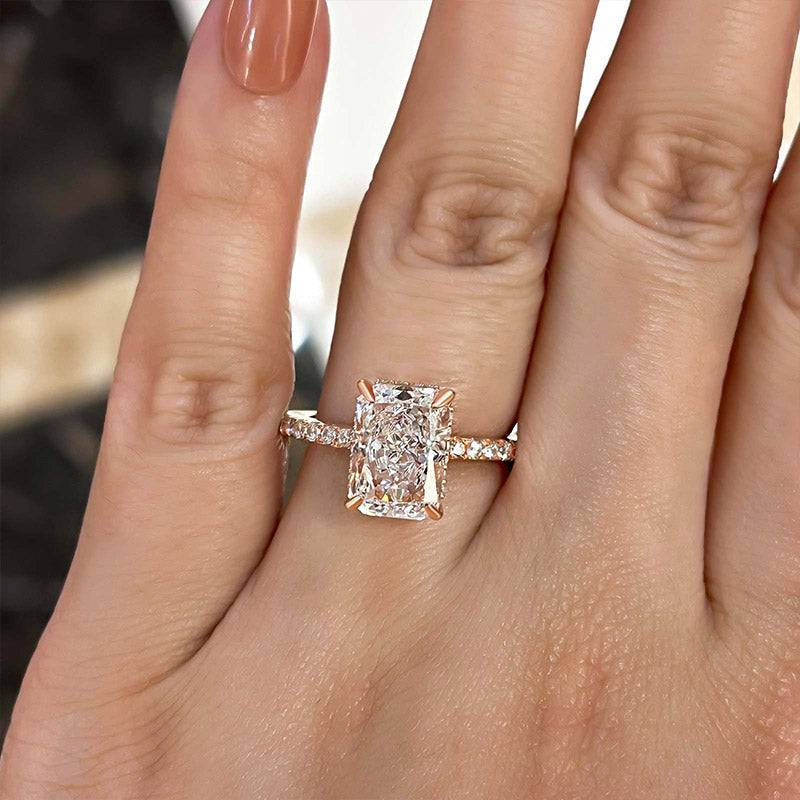 Elegant Radiant Cut Engagement Ring For Women In Sterling Silver