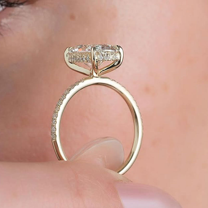 Classic Oval Cut Simulated Diamond Engagement Ring In Sterling Silver