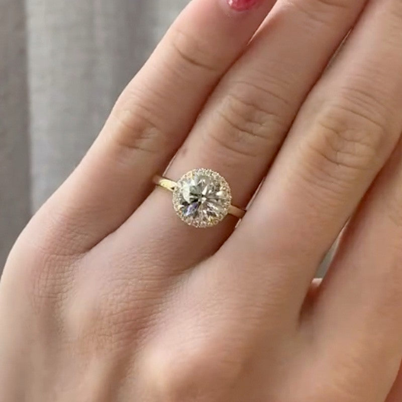 Moissanite Classic 3.0Ct Round Cut Halo Engagement Ring In Sterling Silver