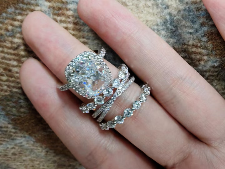 Maxine 4PC Luxurious Halo Cushion Cut Women's Wedding Set